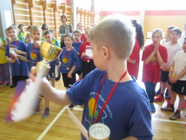 Valmieras pilsētas un starpnovadu skolēnu sporta spēles Tautas bumbā un stafetēs